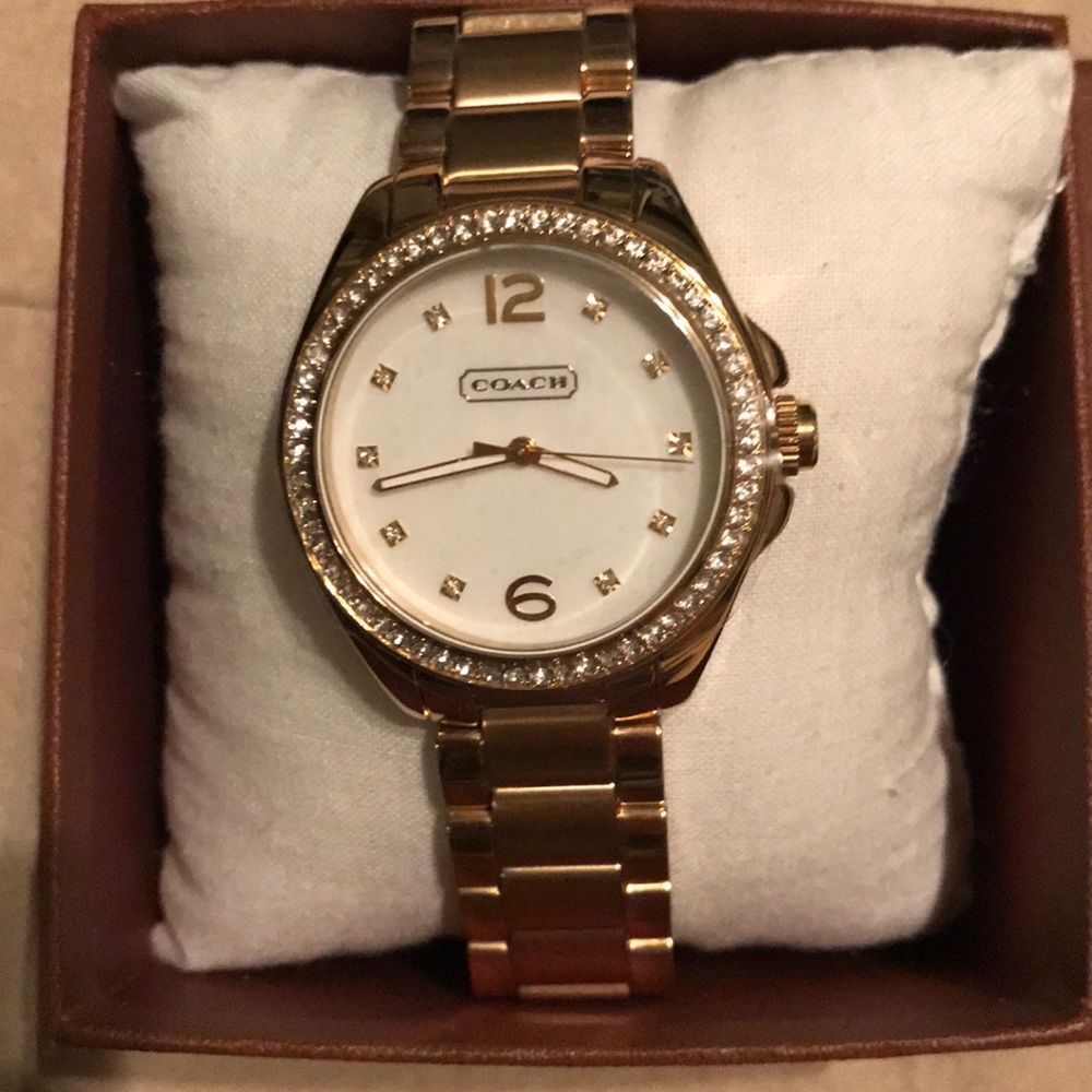 Women’s Coach Watch